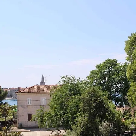 In Porec/istrien 10075 Apartmán *