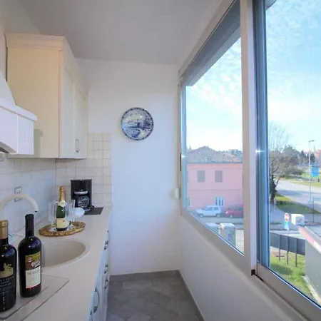Appartamento In Porec/istrien 10075