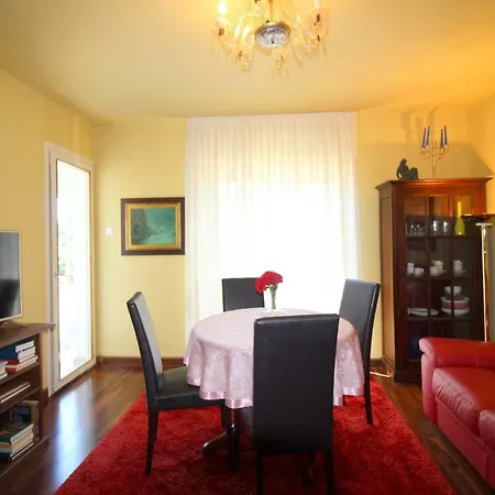 In Porec/istrien 10075 Apartmán